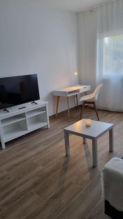 Zona5 Apartamentos Turisticos El Vendrell Exteriör bild